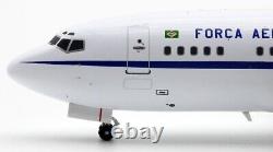 1200 INF200 Brazil Air Force Boeing 737-200 2116 withStand