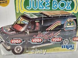 1980 MPC Ford Van Juke Box 125 Model Kit # 1-0439