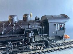 Baldwin 2-8-0 Consoildation Locomotive with Tender. Excellent in original box