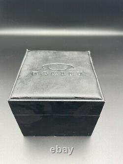 COLLECTIBLE OAKLEY CRANKCASE DURA ACE Di2 SPECIAL PRODUCTION WATCH NEW BATTERY
