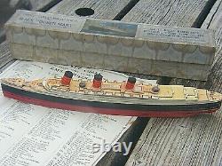 Chad Valley Rms Queen Mary Pull To Pieces Model Boxed