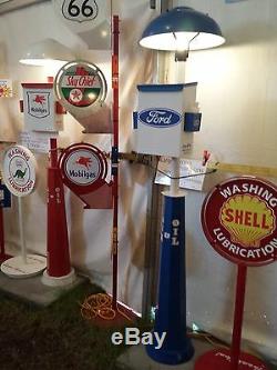 Classic 1930s 1940s 1950s Shell Oil Gas Pump Station Island Light And Towel Box
