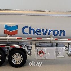 DCP Peterbilt Day Cab with Chevron Fuel Tanker 164 (no box looks like 32317)