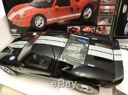 Ford Gt40 Large Scale Die Cast 112 Model Car Rare Black Version New In Box