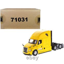Freightliner New Cascadia Sleeper Cab Truck Tractor Yellow 1/50 Diecast Model
