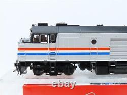 HO Scale Rapido 81502 AMTK Amtrak Phase III F40/NPCU Diesel #90218 with DCC