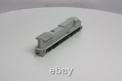 Kato 37-6310 Undecorated GE C44-9W Diesel Locomotive LN/Box