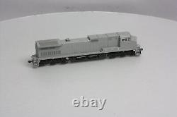 Kato 37-6310 Undecorated GE C44-9W Diesel Locomotive LN/Box