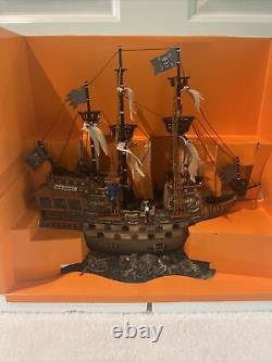 Lemax Spooky Town Lighted Ghost Galleon Pirate Ship Lights Motion & Sound Nice