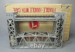 Lionel 6-12782 Operating Lift Bridge with Bell & Lights EX/Box