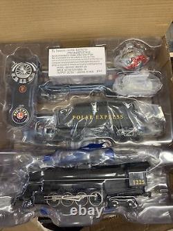 Lionel 84328 O gauge LionChief Polar Express set with Bluetooth in Open Box