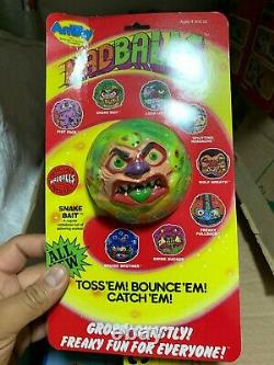 MADBALLS TRANSPORTATION BOX INCLUDES 24 UNITS, official products AMTOY
