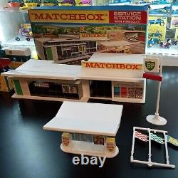Matchbox 1961 MG-1 Service Station With#13, #32, #48 In Original Boxes