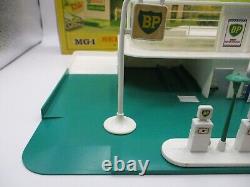 Matchbox MG-1B-2 BP Service Station Green/White Original NM in Original NM-M Box