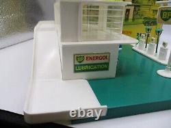 Matchbox MG-1B-2 BP Service Station Green/White Original NM in Original NM-M Box