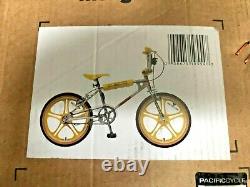 Mongoose X STRANGER THINGS X NETFLIX Limited Edition Max BMX Bike New In Box