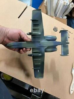PRECISE Fairchild Republic A-10 Warthog Factory Desk display model with box RARE