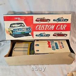 RARE Boxed 14 Japan Tin United Airlines Airport Service 1961 Ford Station Wagon
