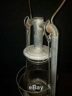 RARE Mint Crinkle Corner Double Wire Berger Lantern with Marked Berger Globe