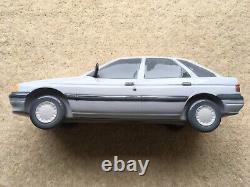 Rare Special Limited Edition 1990 Ford Escort Lladro China Model Car In Orig Box
