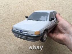 Rare Special Limited Edition 1990 Ford Escort Lladro China Model Car In Orig Box