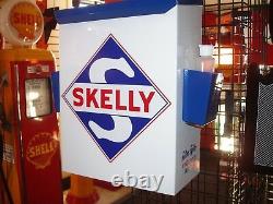 Skelly 1950s Gas Oil Station Towel Box Dispenser New