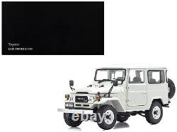 Toyota Land Cruiser 40 Van RHD (Right Hand Drive) White 1/18 Diecast Model Car