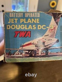 Vintage TWA Battery Operated Jet Plane Douglas DC9 With Original Box